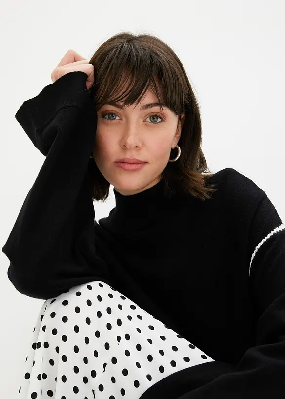 Maglione boxy con cuciture decorative in misto viscosa, bonprix