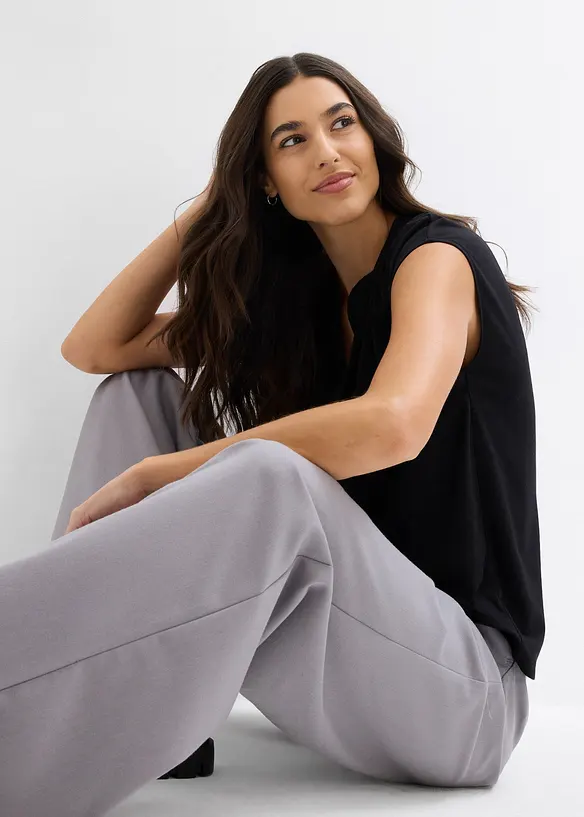 Maglia serafino a maniche corte in misto viscosa, bonprix