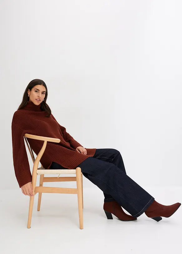 Maglione oversize a collo alto in misto cotone, bonprix