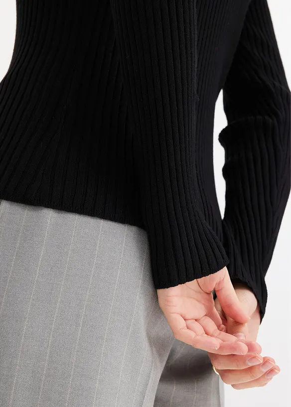 Maglia in filato fine con colletto raffinato, bonprix