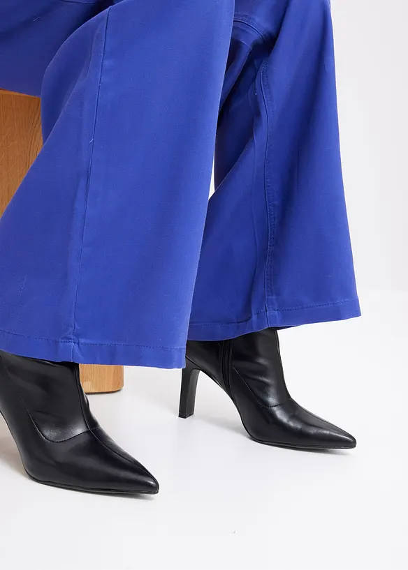 Pantaloni in lyocell con pinces e laccetto da annodare in vita, bonprix