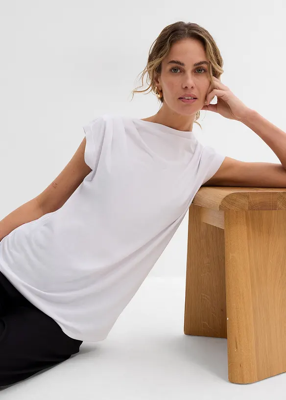 Maglia in morbido tessuto misto viscosa con scollo a cascata, bonprix