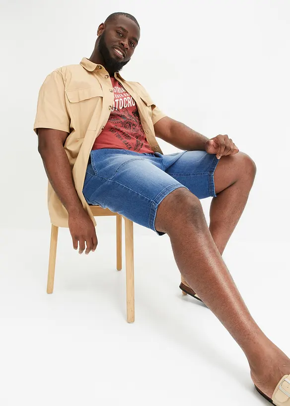 Bermuda in jeans elasticizzati, relaxed fit, bonprix