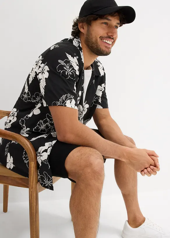 Camicia a maniche corte in viscosa, bonprix