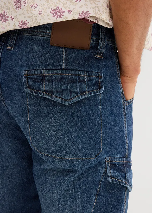 Bermuda cargo lunghi elasticizzati in jeans leggeri, relaxed fit, bonprix