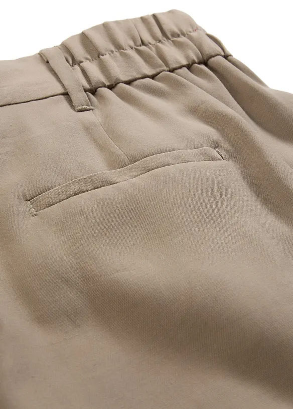 Shorts in fine viscosa, bonprix