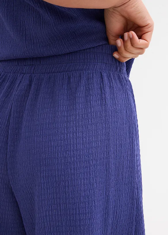 Shorts con elastico in vita in crêpe stropicciato, bonprix