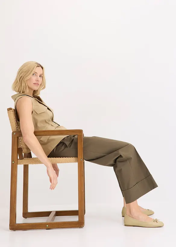 Pantaloni con pinces in cotone elasticizzato, bonprix