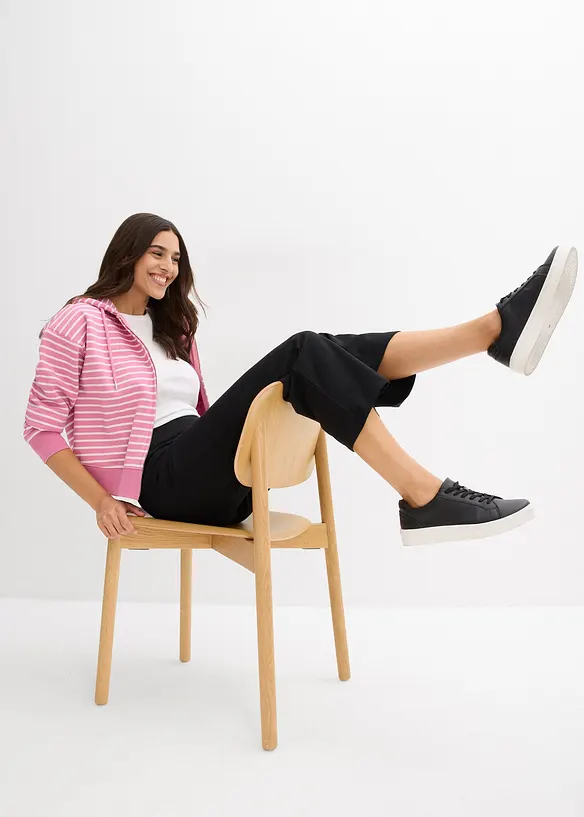 Pantaloni larghi in felpa, bonprix