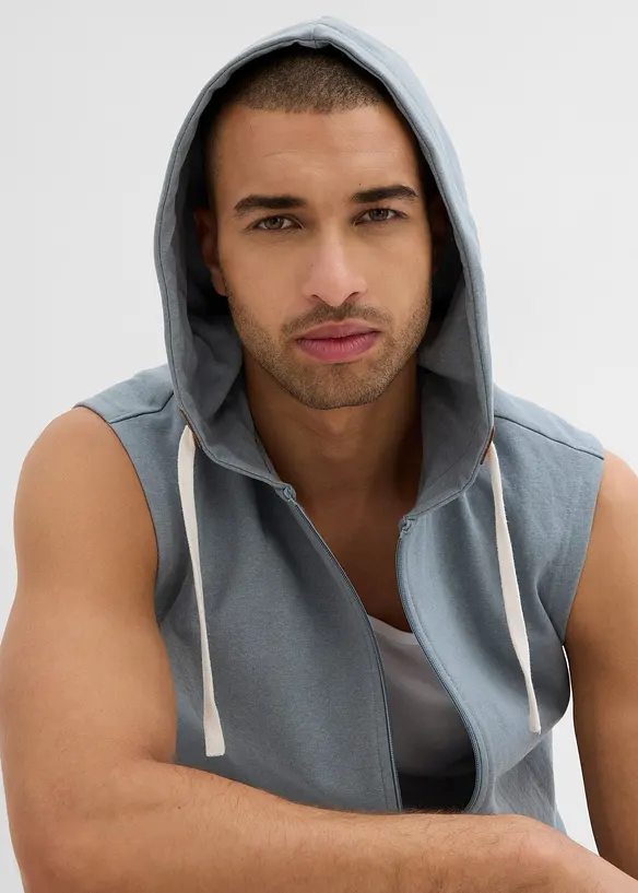 Gilet in felpa con cappuccio in misto cotone morbido, bonprix