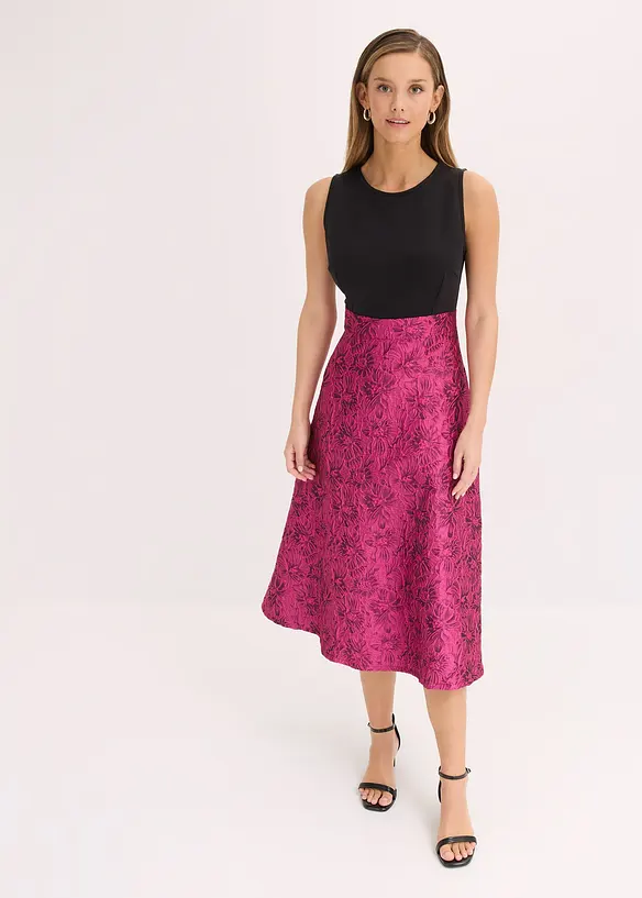 Abito midi con gonna in jacquard lucido, bonprix