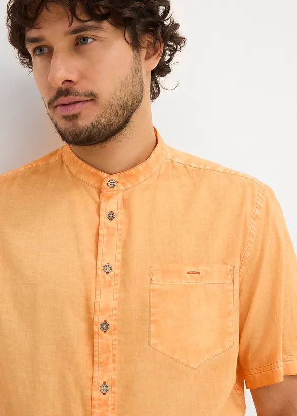 Camicia a maniche corte in look lavato, bonprix