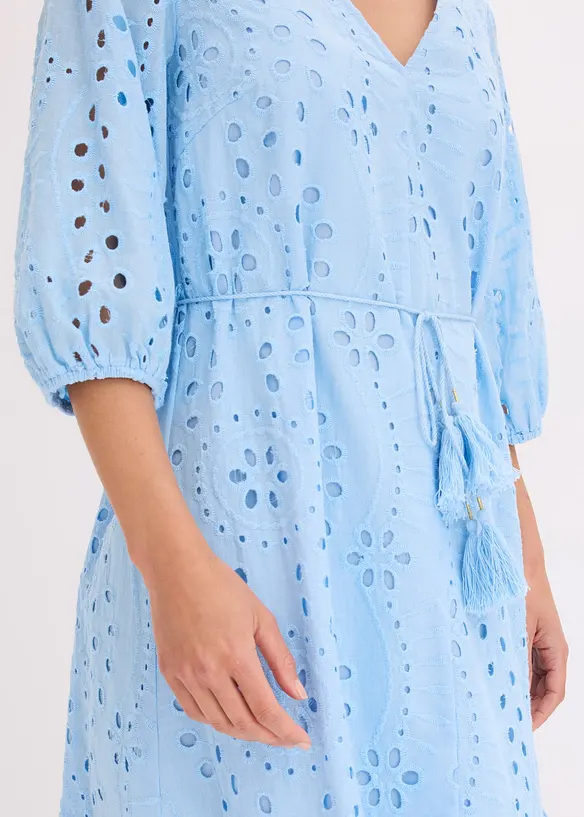 Abito midi con ricami traforati, bonprix