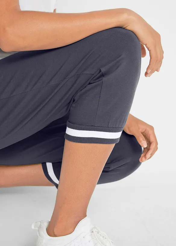 Pinocchietti da jogging in misto cotone, bonprix