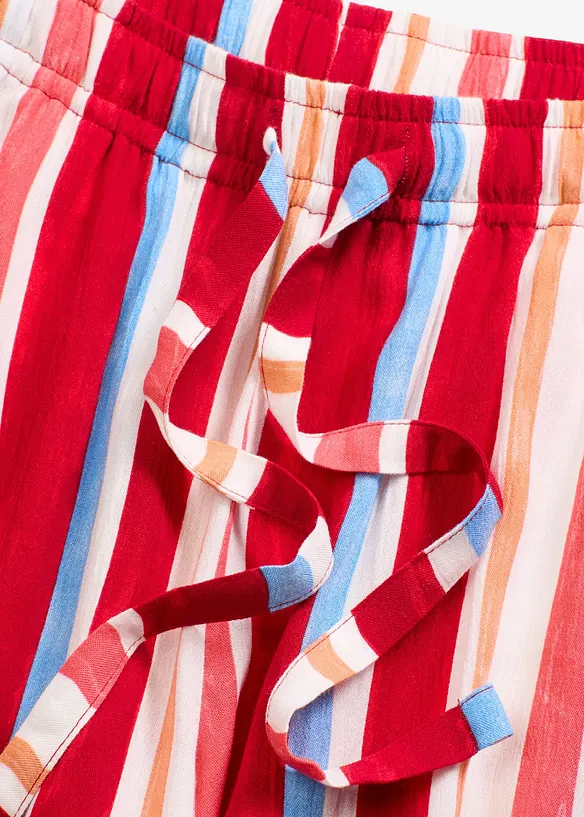 Shorts con elastico in vita in fine viscosa, bonprix