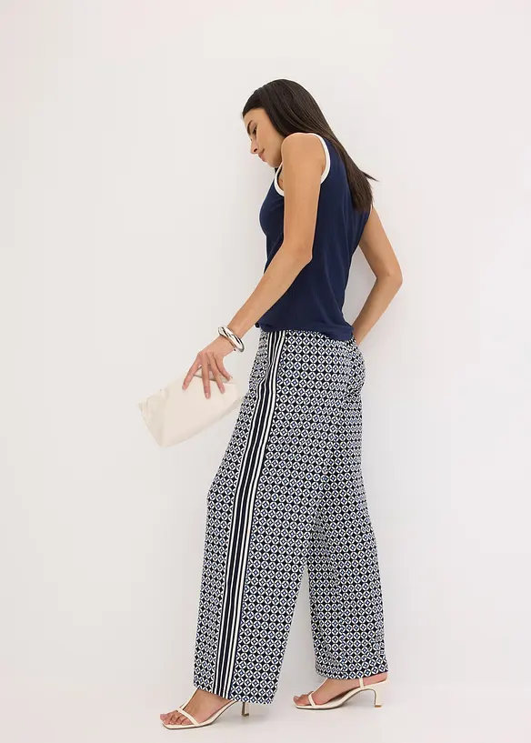 Top in jersey con bordi a contrasto, bonprix