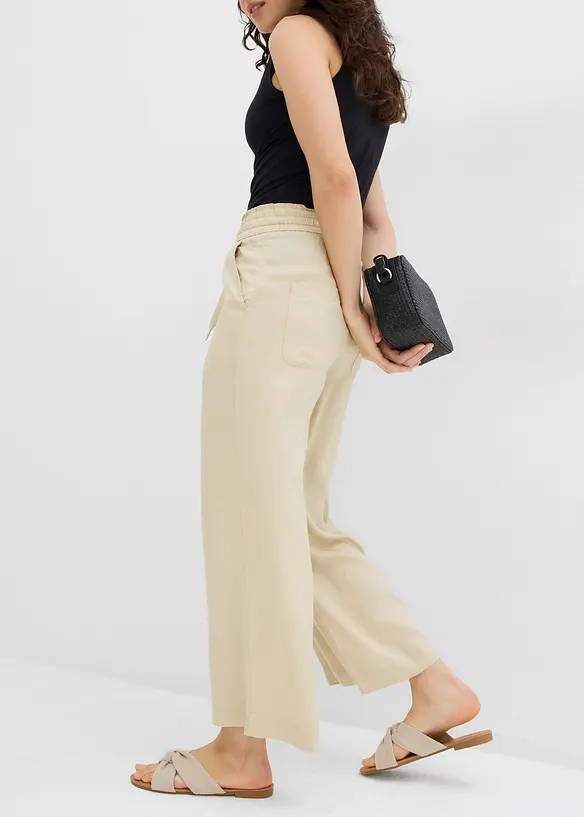 Pantaloni  a 7/8 in lyocell con elastico in vita, bonprix