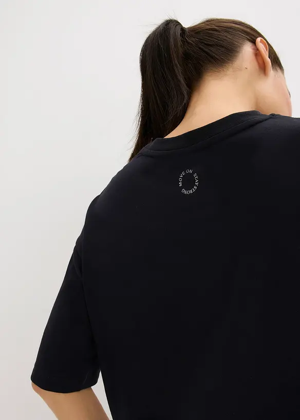 T-shirt per sport oversize con cotone, ad asciugatura rapida, bonprix