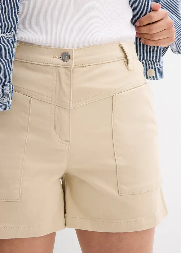 Shorts in twill, bonprix