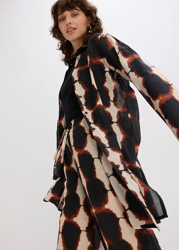 Camicetta lunga in fantasia batik, bonprix