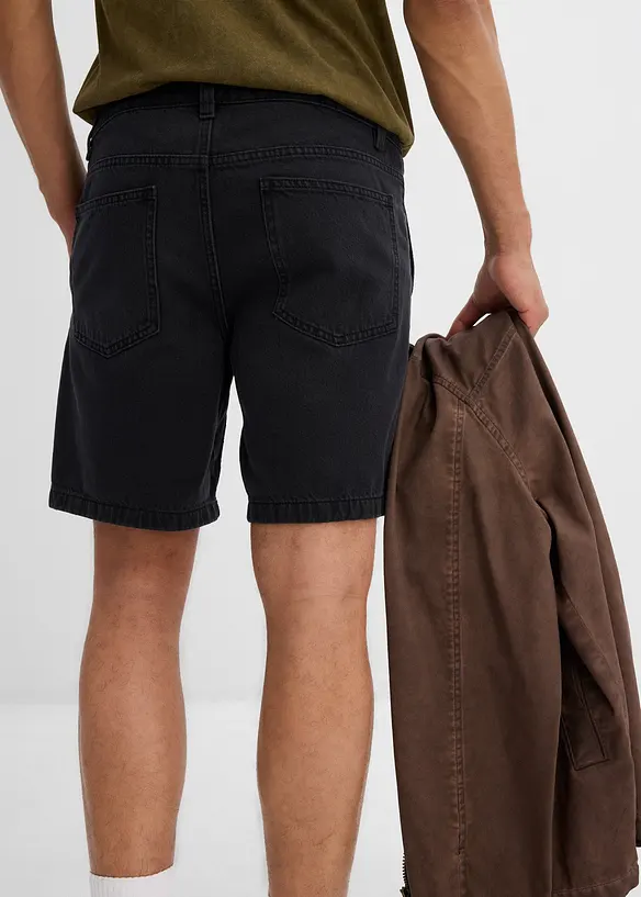 Shorts in twill di puro cotone, loose fit, bonprix
