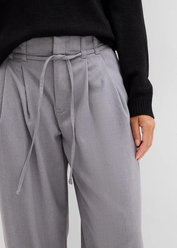 Pantaloni con pinces e cintura da annodare, bonprix