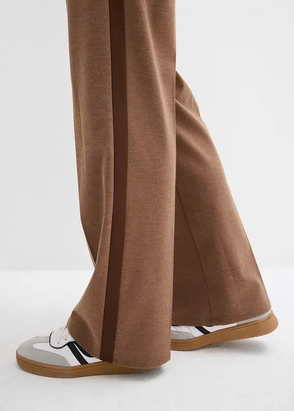 Pantaloni larghi in simil lana, bonprix