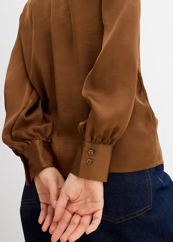 Blusa in satin fluente, bonprix