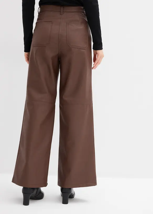 Pantaloni in similpelle, bonprix