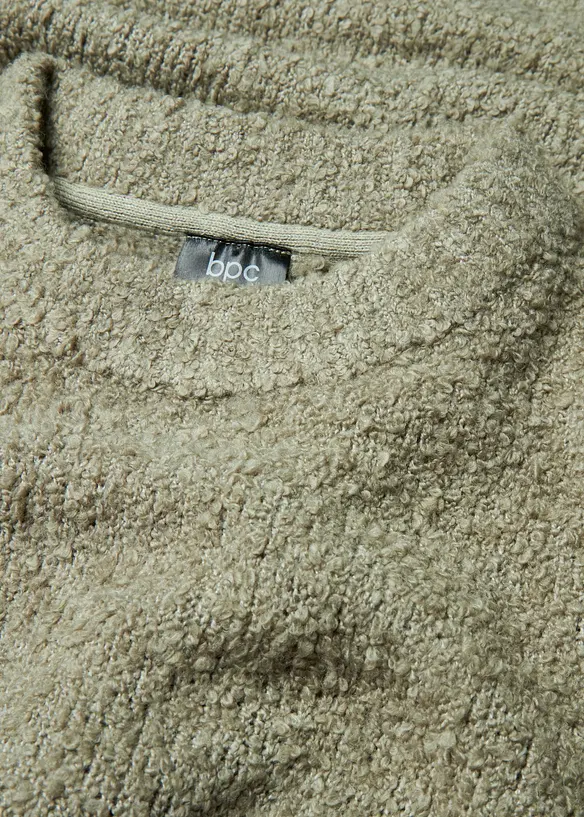 Maglione oversize in filato morbido, bonprix
