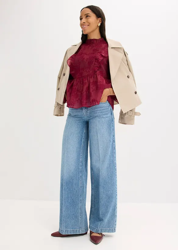 Blusa con ricami, bonprix