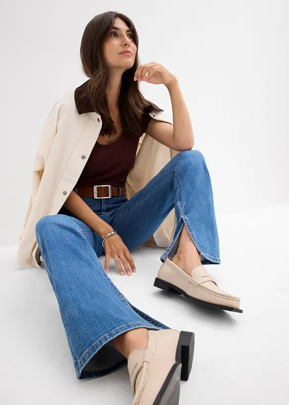 Jeans bootcut, vita alta, bonprix