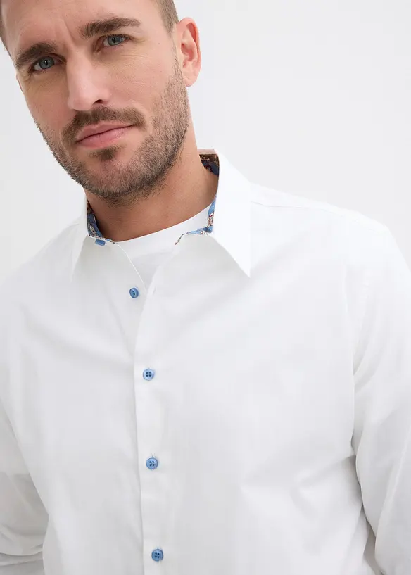 Camicia elegante in puro cotone con dettagli a contrasto, regular fit, bonprix
