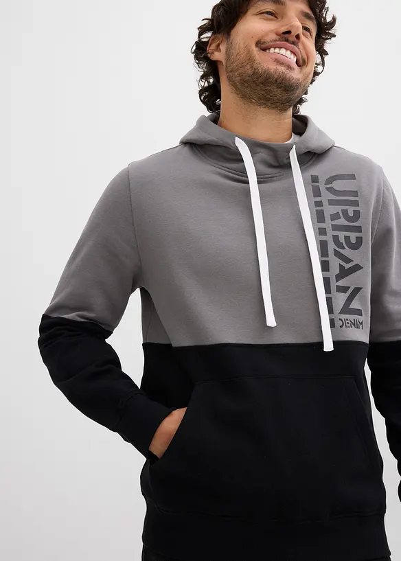 Felpa con cappuccio, slim fit, bonprix