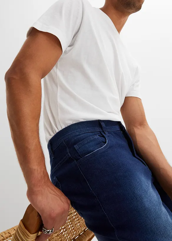 Jeans elasticizzati con taglio comfort regular fit, straight, bonprix