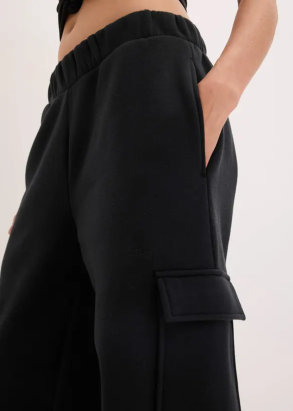 Pantaloni funzionali termici da jogging, a gamba larga e asciugatura rapida, bonprix