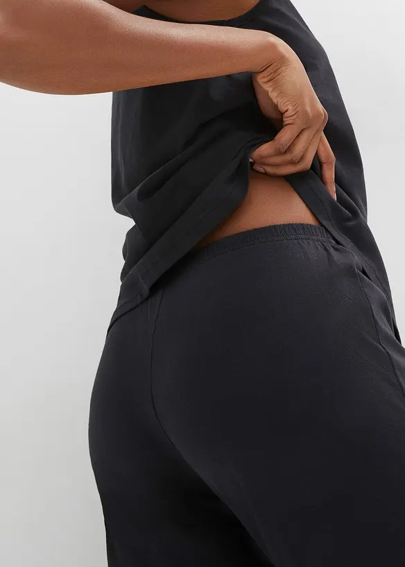 Pigiama con inserto in pizzo, bonprix