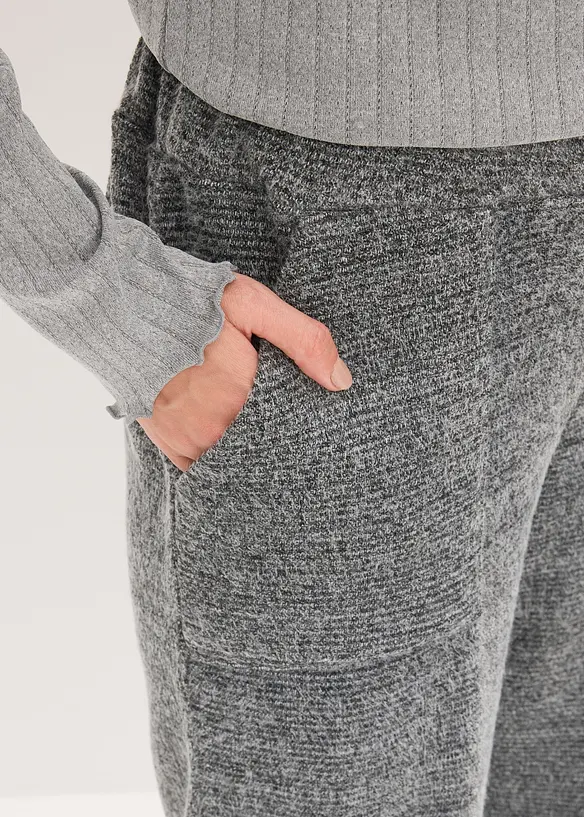 Pantaloni da casa in calda e soffice ciniglia, bonprix