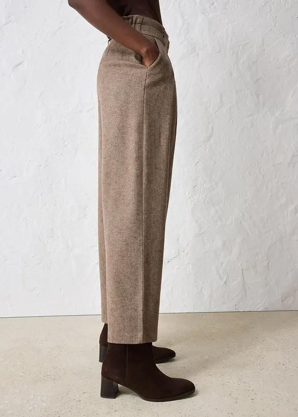 Pantaloni con pinces larghi in misto lana, bonprix