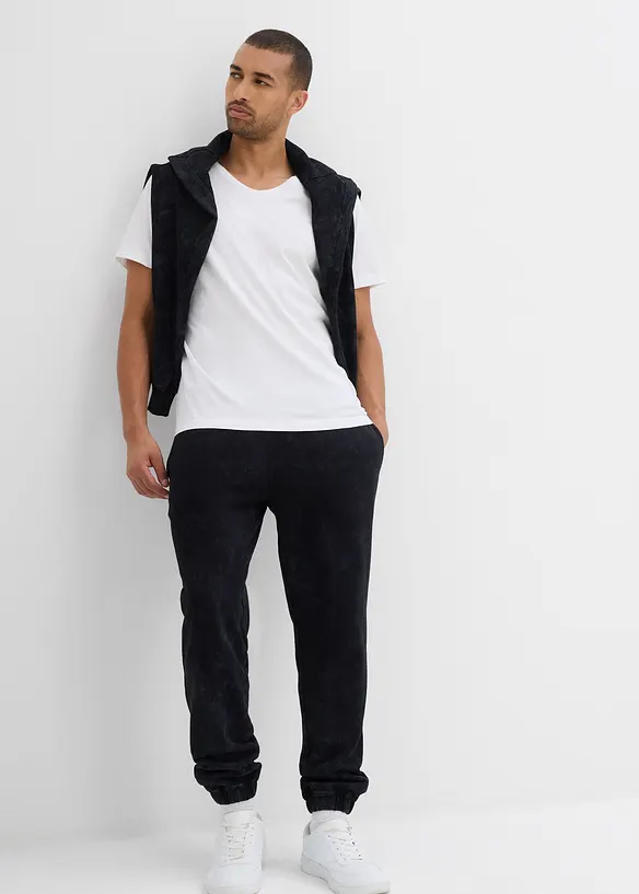 Pantaloni in felpa di puro cotone biologico effetto lavato, loose fit, bonprix