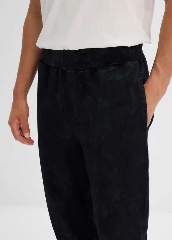 Pantaloni in felpa di puro cotone biologico effetto lavato, loose fit, bonprix