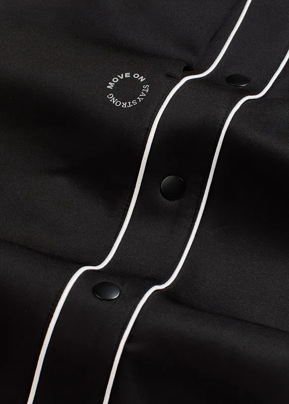 Pantaloni funzionali da jogging con bottoni, ad asciugatura rapida, bonprix