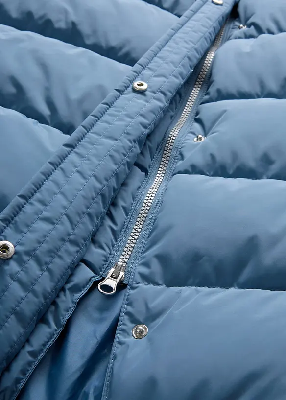 Giubbotto lungo trapuntato con cappuccio, bonprix