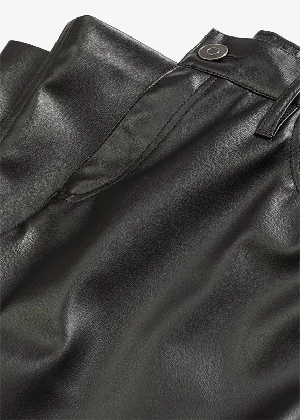 Pantaloni in similpelle con cinta comoda, bonprix