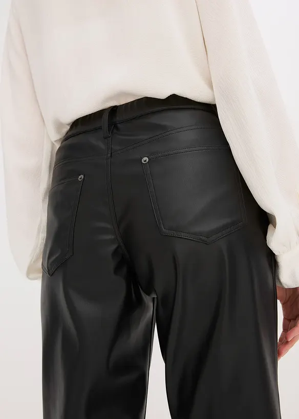Pantaloni in similpelle con cinta comoda, bonprix