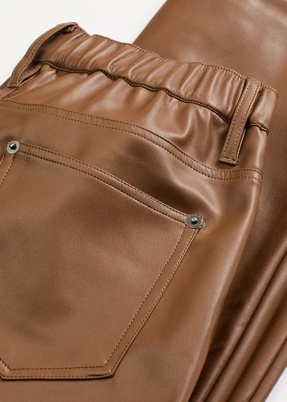 Pantaloni in similpelle con cinta comoda, bonprix