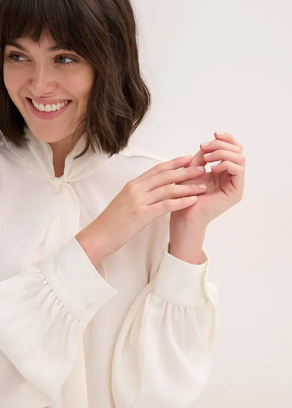 Blusa in satin fluente, bonprix