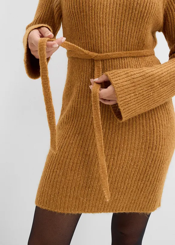 Abito corto in maglia a coste con collo alto, bonprix
