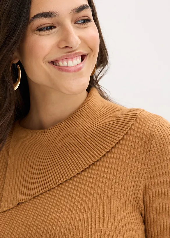 Abito in maglia in misto viscosa fluente, bonprix