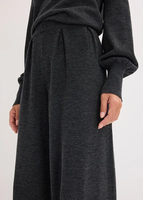 Pantaloni in filato fine, bonprix